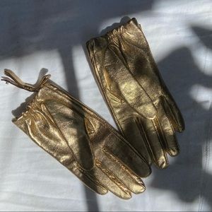 Gold metallic gloves